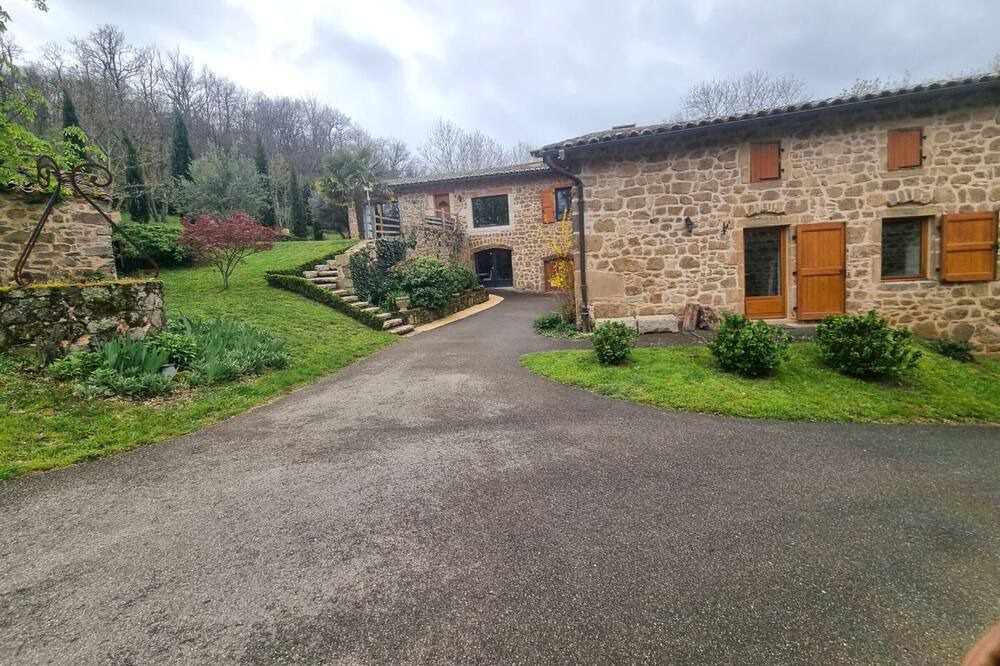 Photo of Outdoor in Pelussin