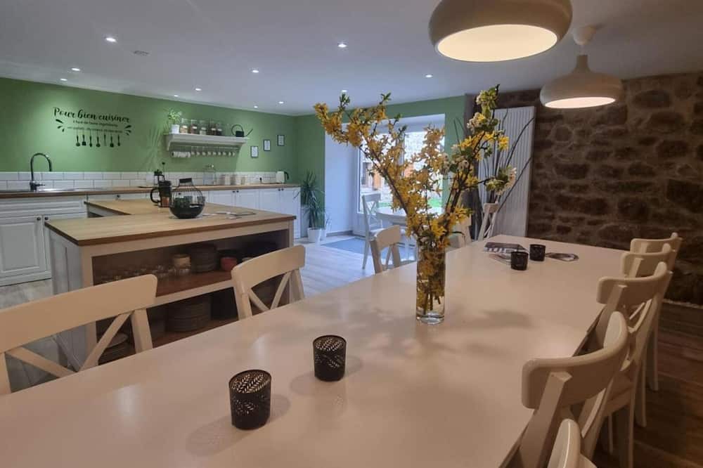Photo of Kitchen in Pelussin