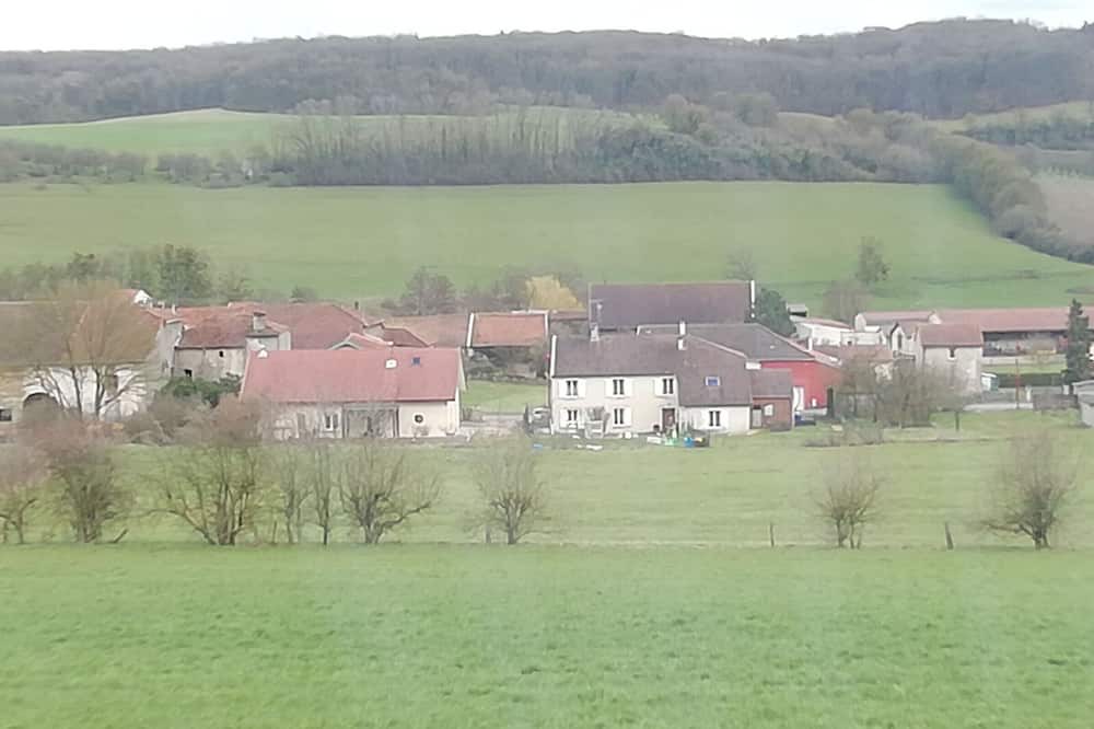Photo of Outdoor in Remicourt