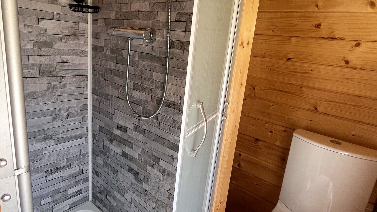 Photo of Bathroom in Pradines