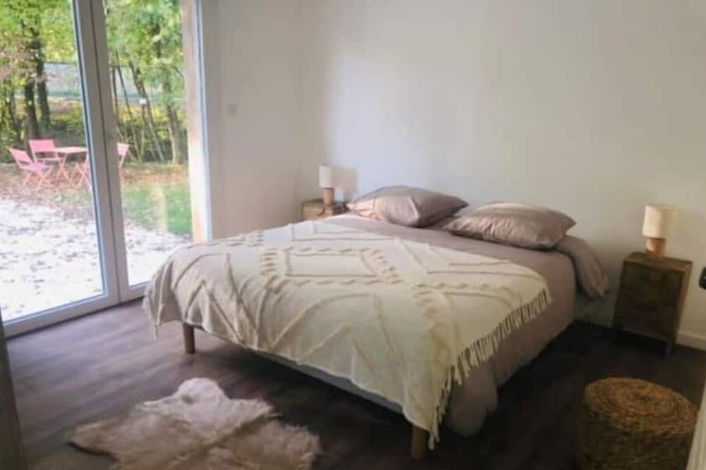 Photo of Bedroom in Scey-sur-Saone-et-Saint-Albin