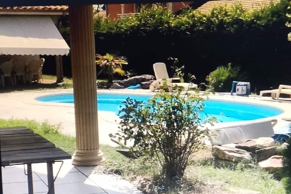 Photo of Outdoor in Le Peage-de-Roussillon