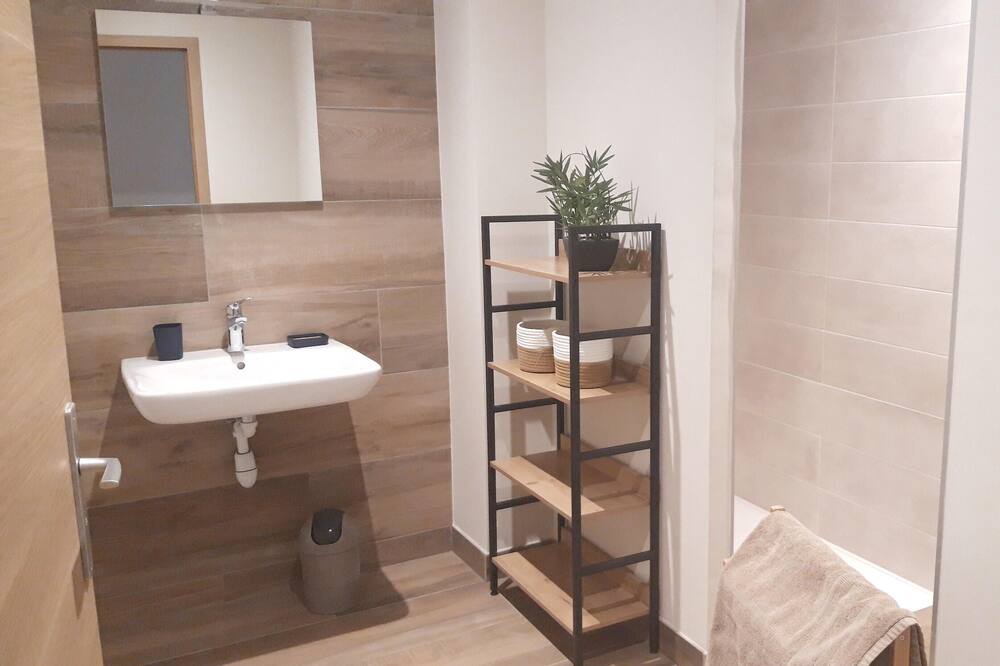 Photo of Bathroom in Cerniebaud