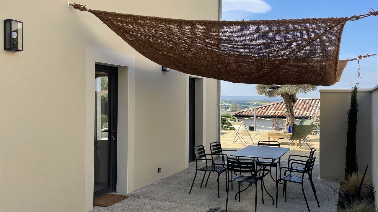 Photo of Outdoor in Puy-Saint-Martin
