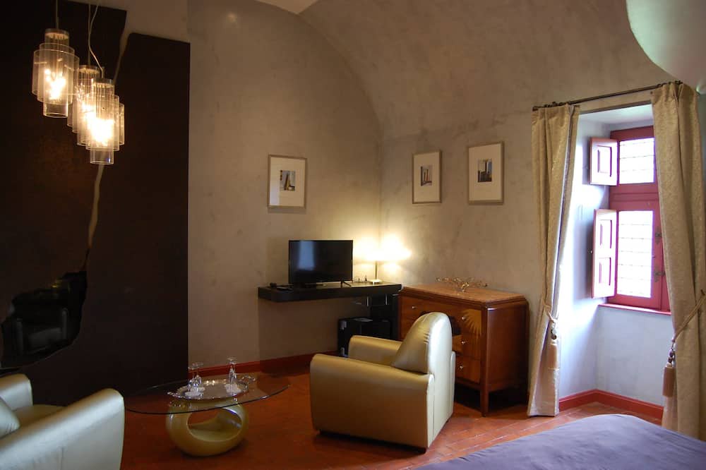 Photo of Bedroom in Mouret