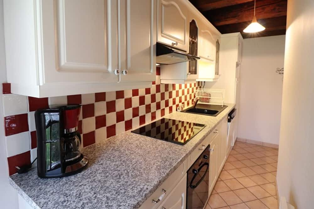 Photo of Kitchen in Saint-Poncy