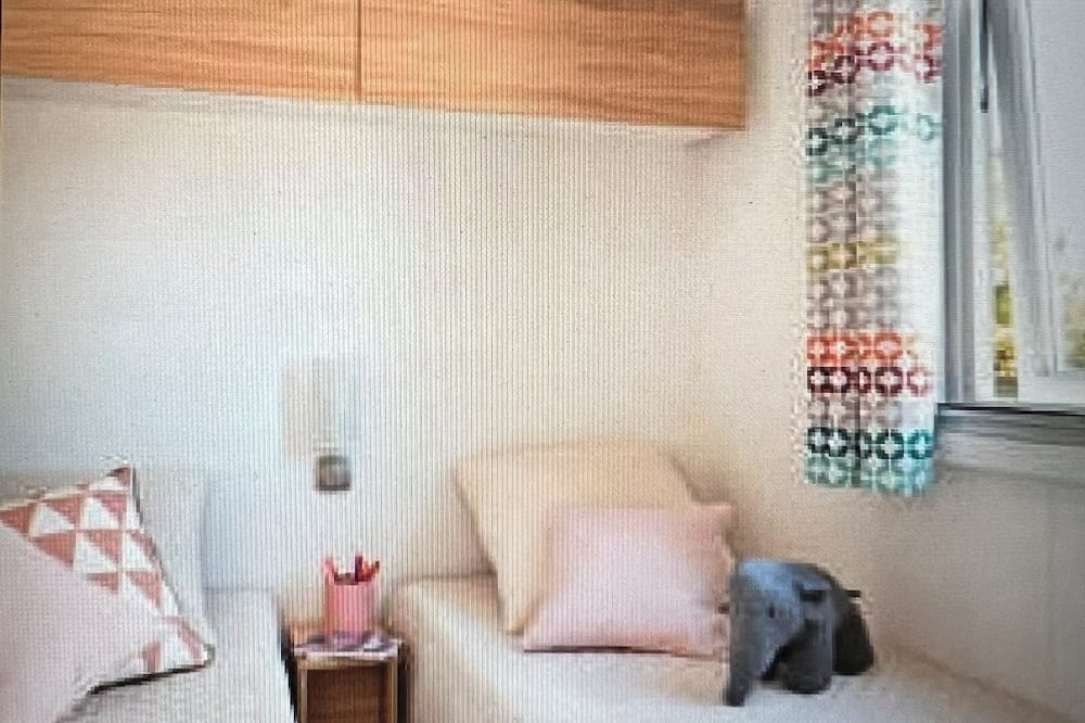 Photo of Bedroom in Le Peage-de-Roussillon