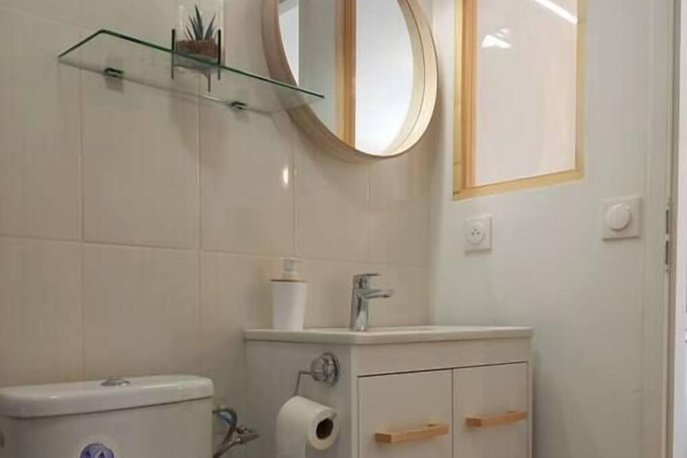 Photo of Bathroom in Montboucher-sur-Jabron