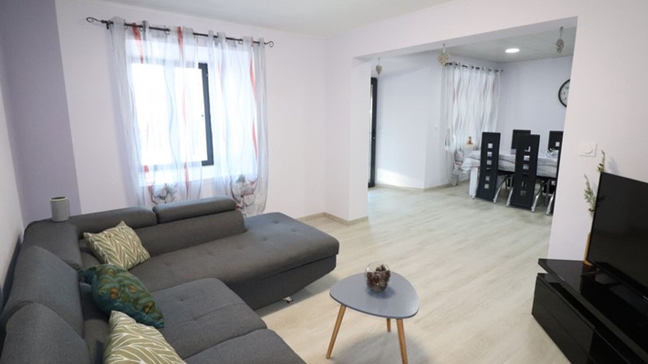 Photo of Livingroom in Valuejols