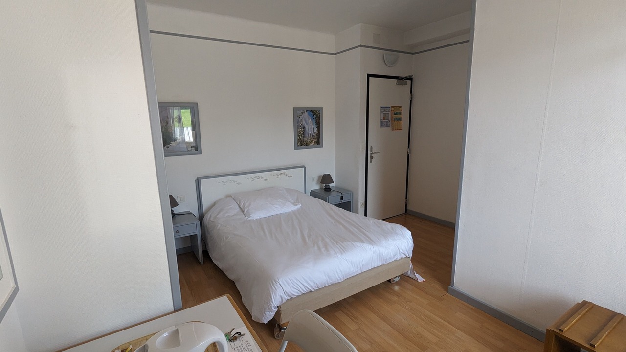 Photo of Bedroom in Lully