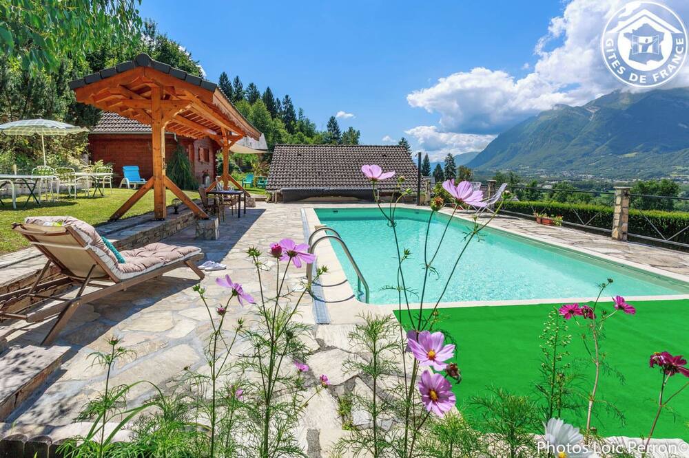 Photo of Outdoor in Monthion