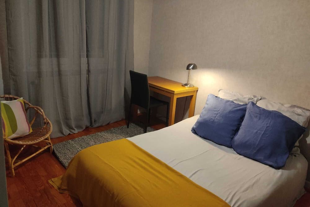 Photo of Bedroom in Up 1.5 Saint-Ferreol