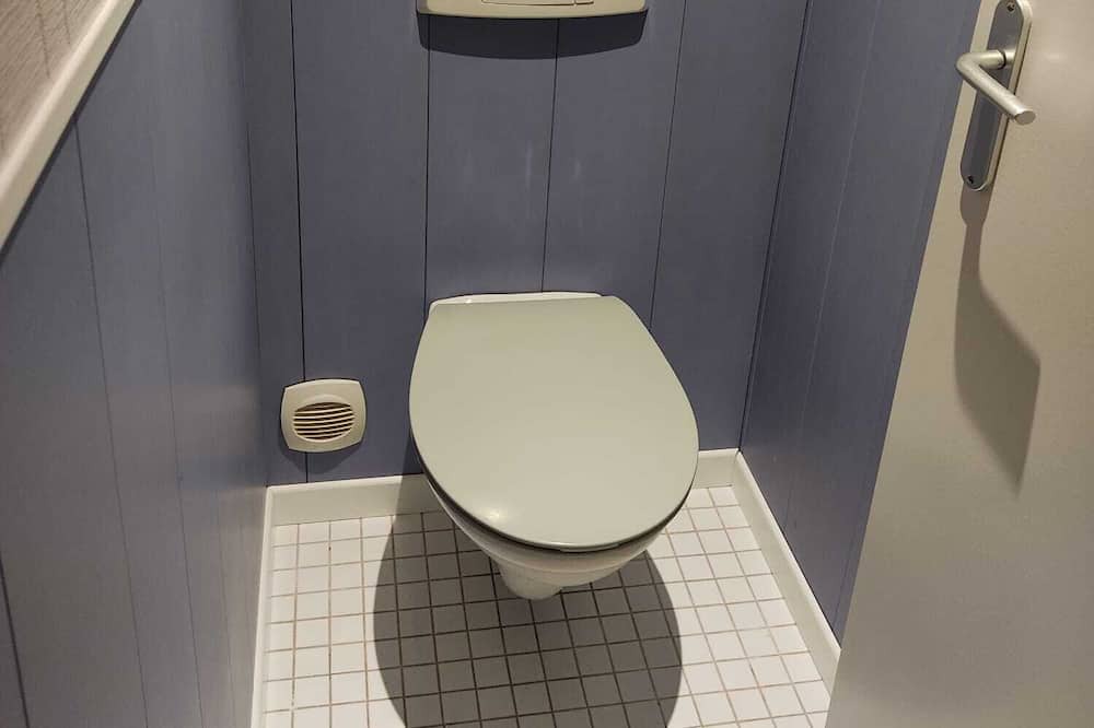 Photo of Bathroom in Up 1.5 Saint-Ferreol