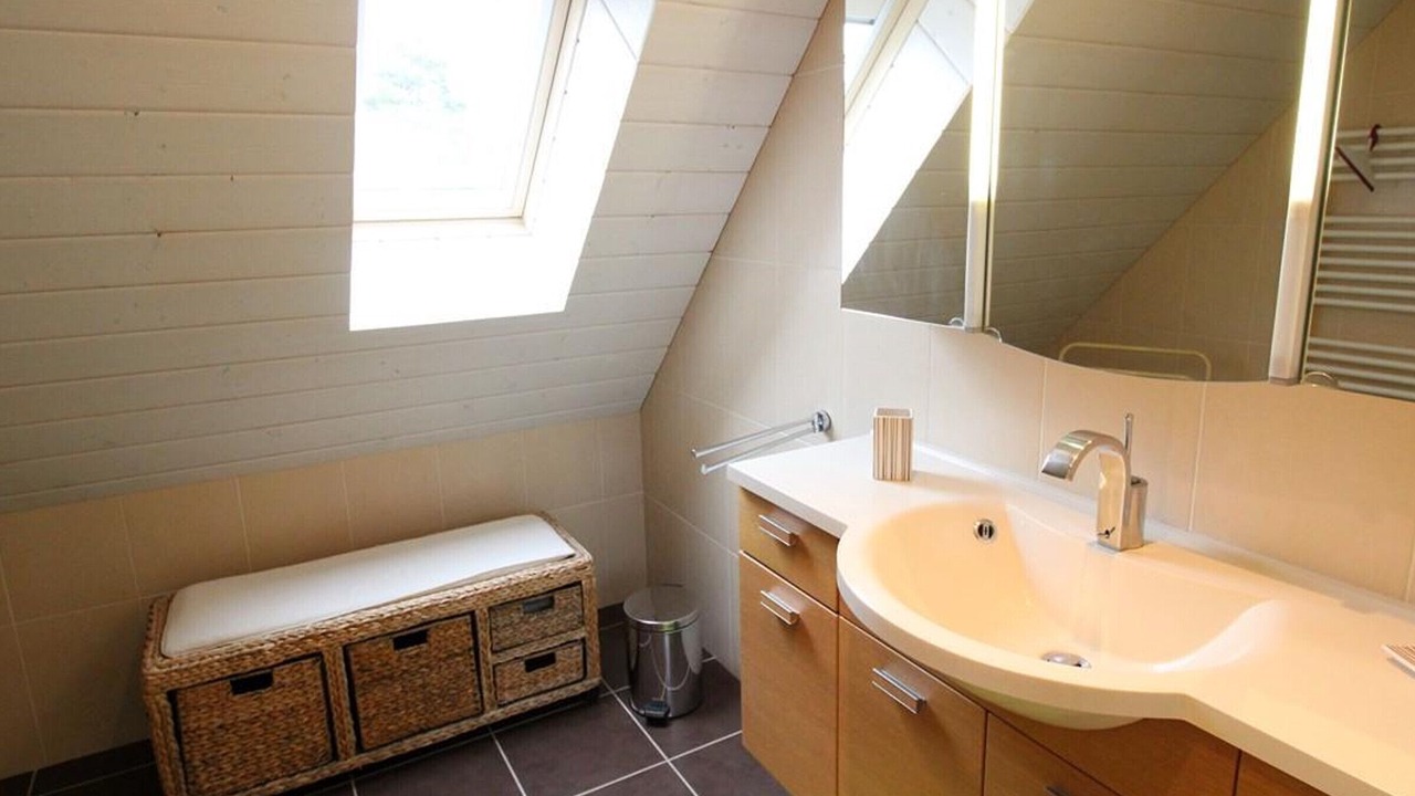 Photo of Bathroom in Neuveglise-sur-Truyere