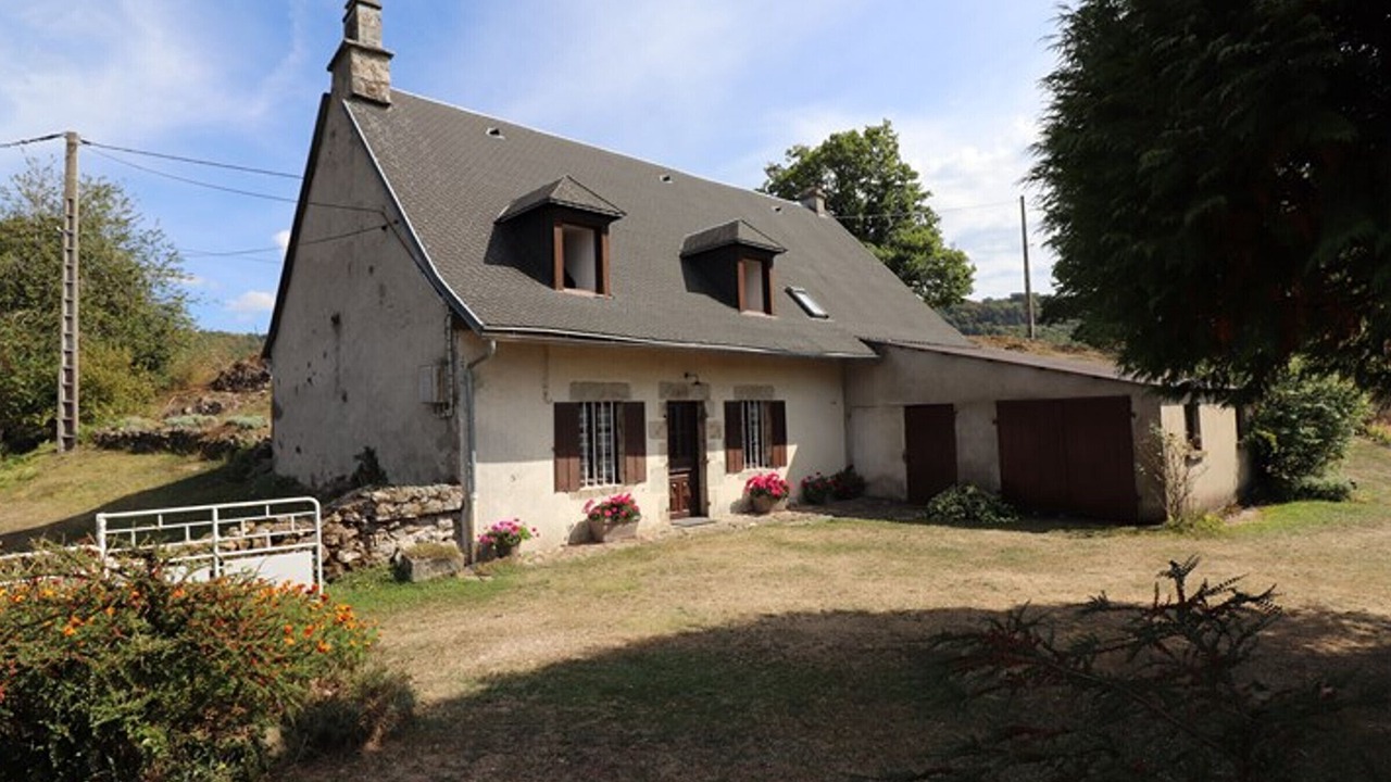 Photo of Outdoor in Saint-Etienne-de-Chomeil