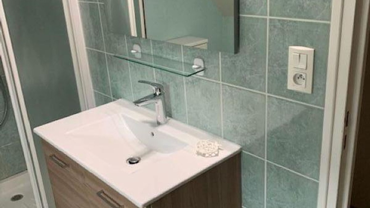 Photo of Bathroom in Valuejols