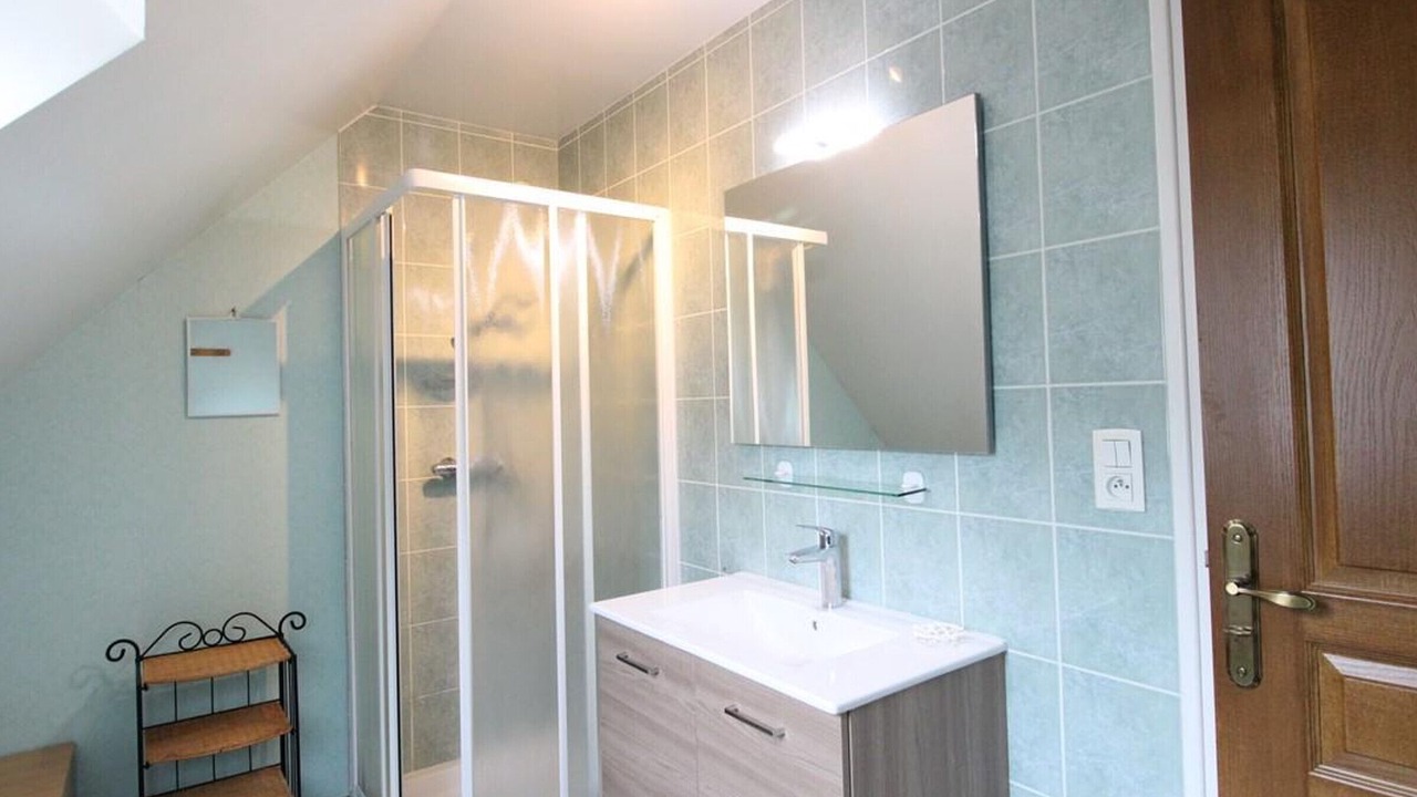 Photo of Bathroom in Valuejols