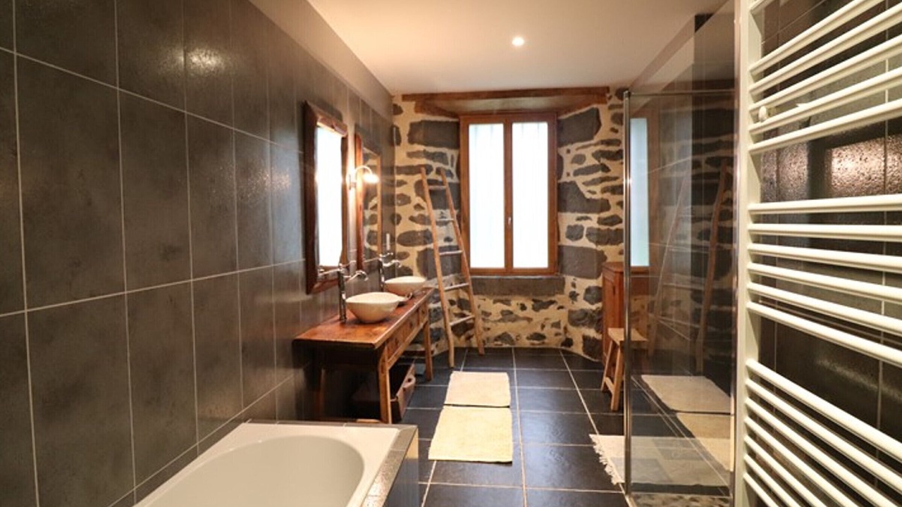 Photo of Bathroom in Paulhac