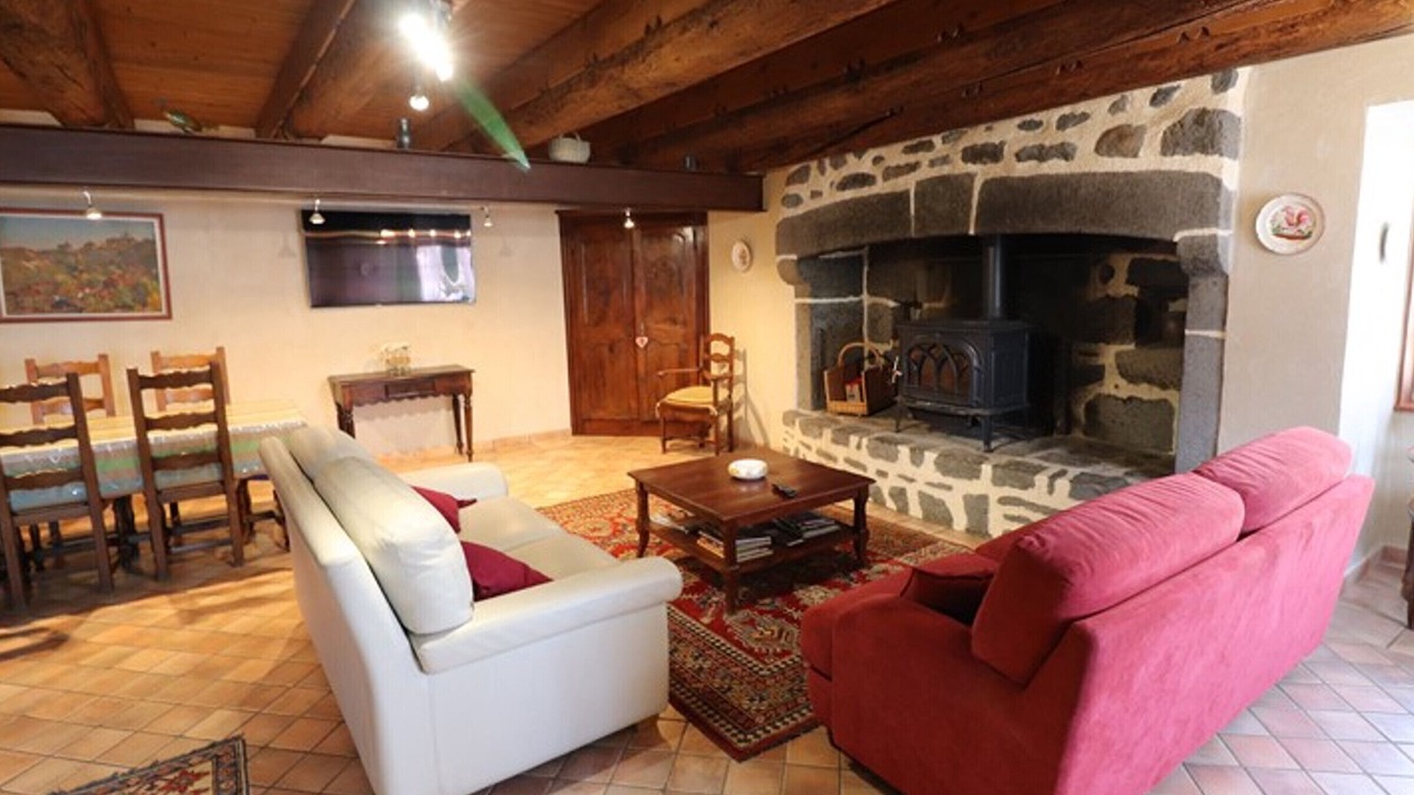Photo of Livingroom in Valuejols