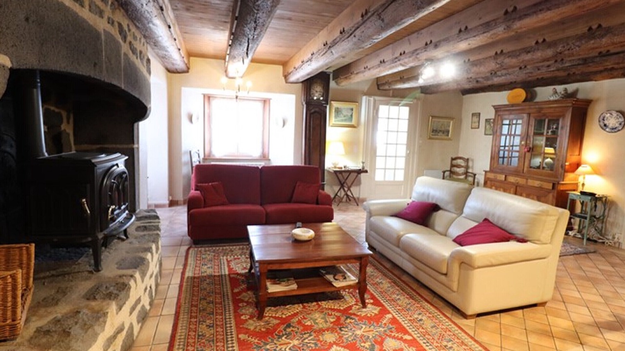 Photo of Livingroom in Valuejols