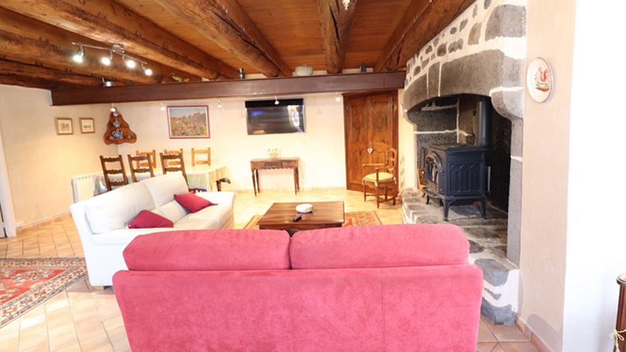 Photo of Livingroom in Valuejols