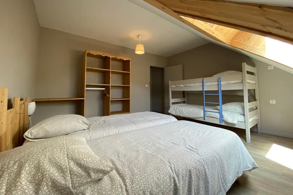 Photo of Bedroom in Albepierre-Bredons