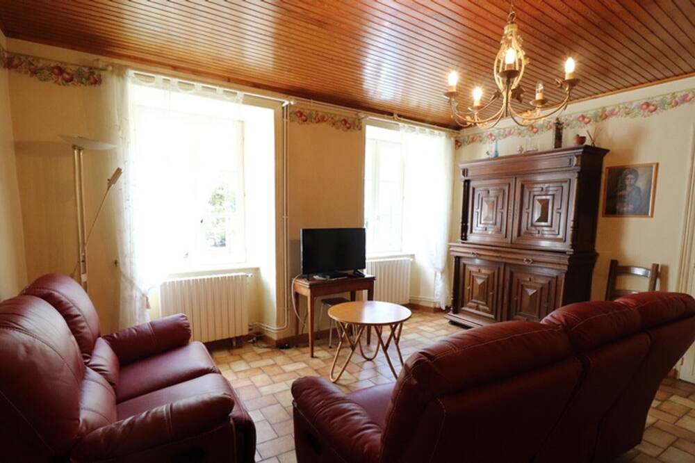 Photo of Livingroom in Ruynes-en-Margeride