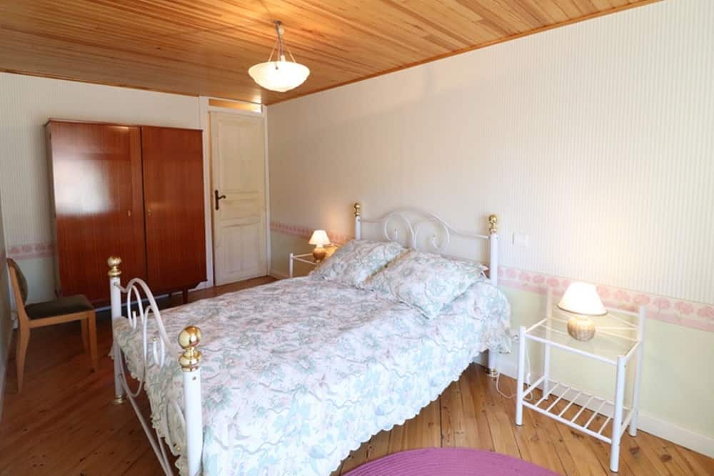 Photo of Bedroom in Ruynes-en-Margeride