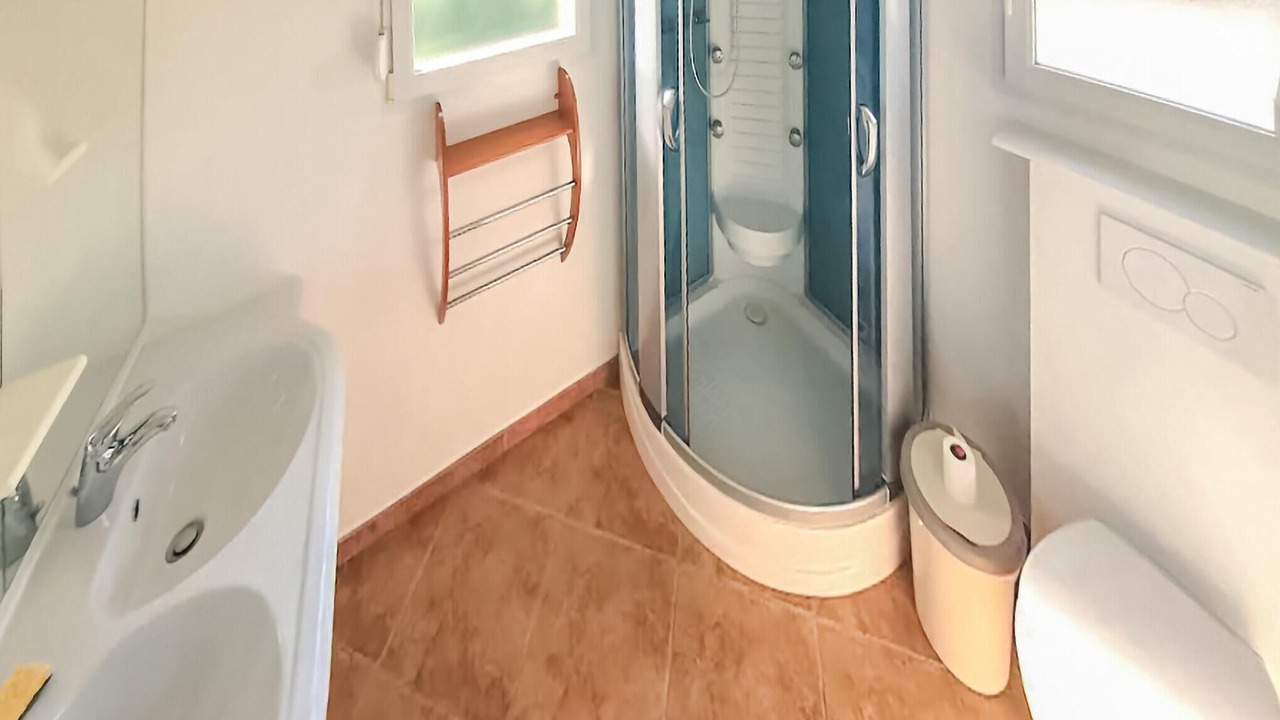 Photo of Bathroom in Ouhans