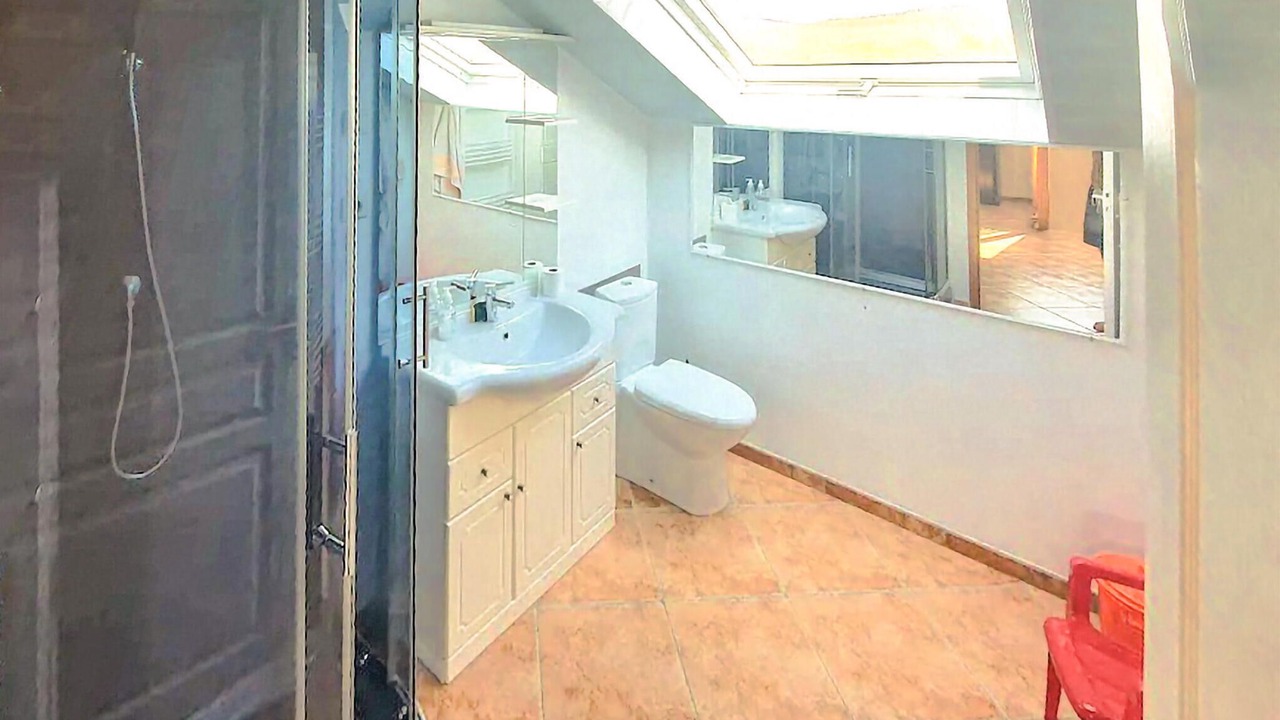 Photo of Bathroom in Ouhans