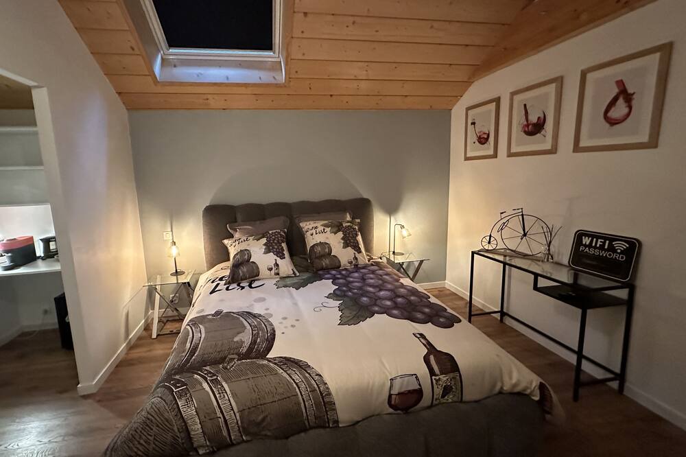 Photo of Bedroom in Chaux-Champagny