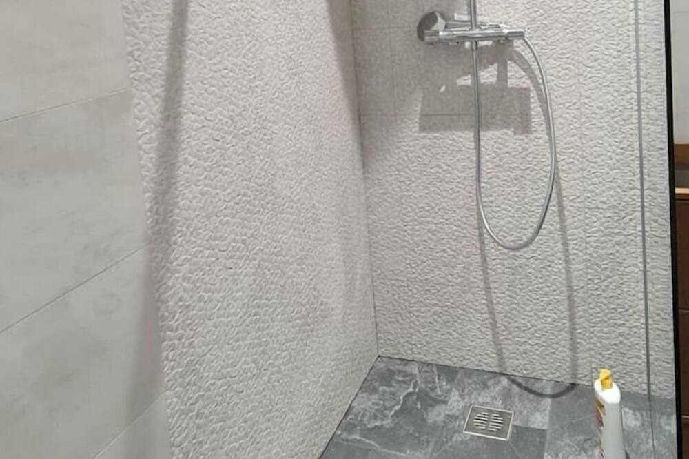 Photo of Bathroom in Marcoussis