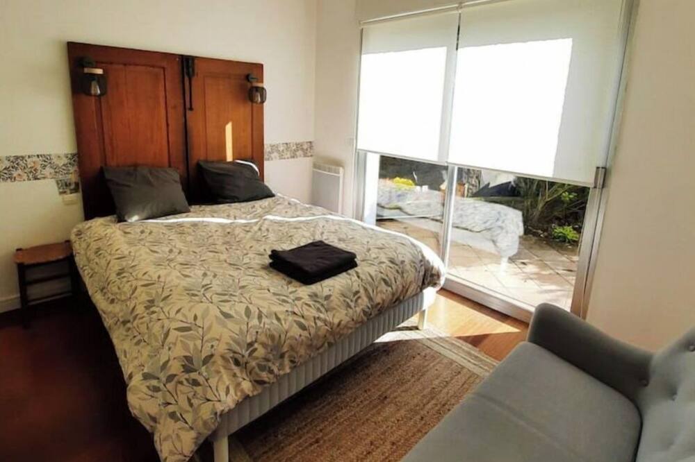 Photo of Bedroom in Marcoussis