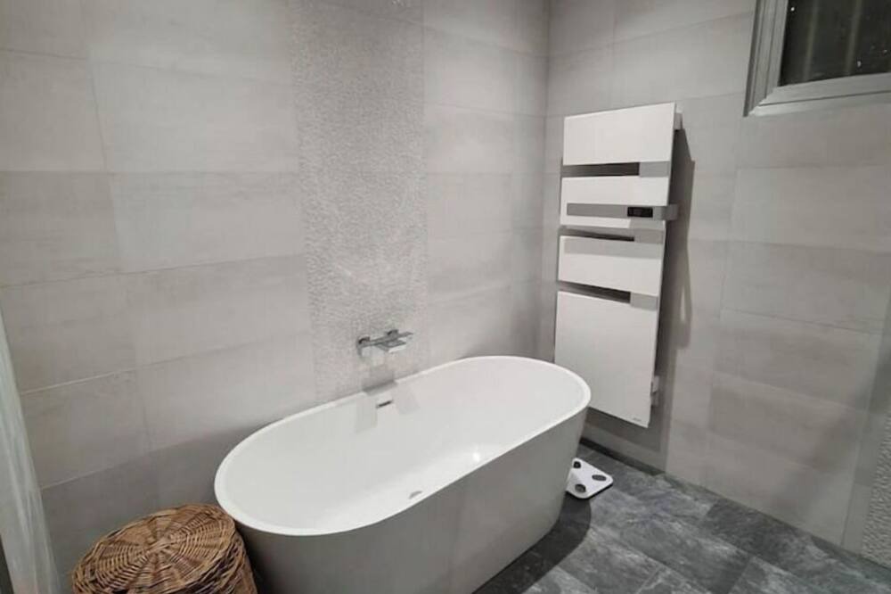 Photo of Bathroom in Marcoussis
