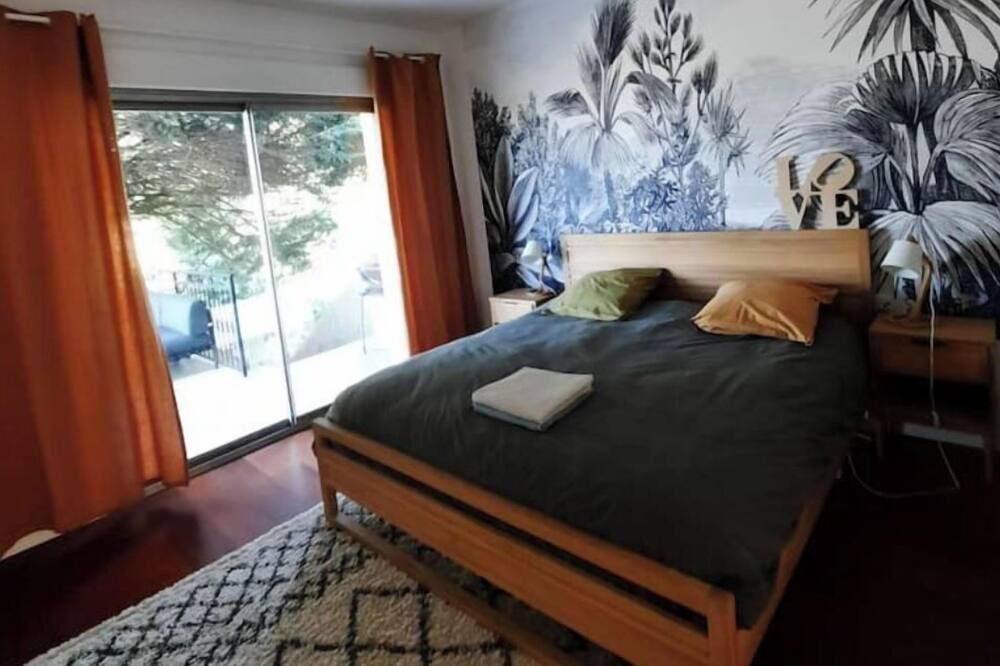 Photo of Bedroom in Marcoussis