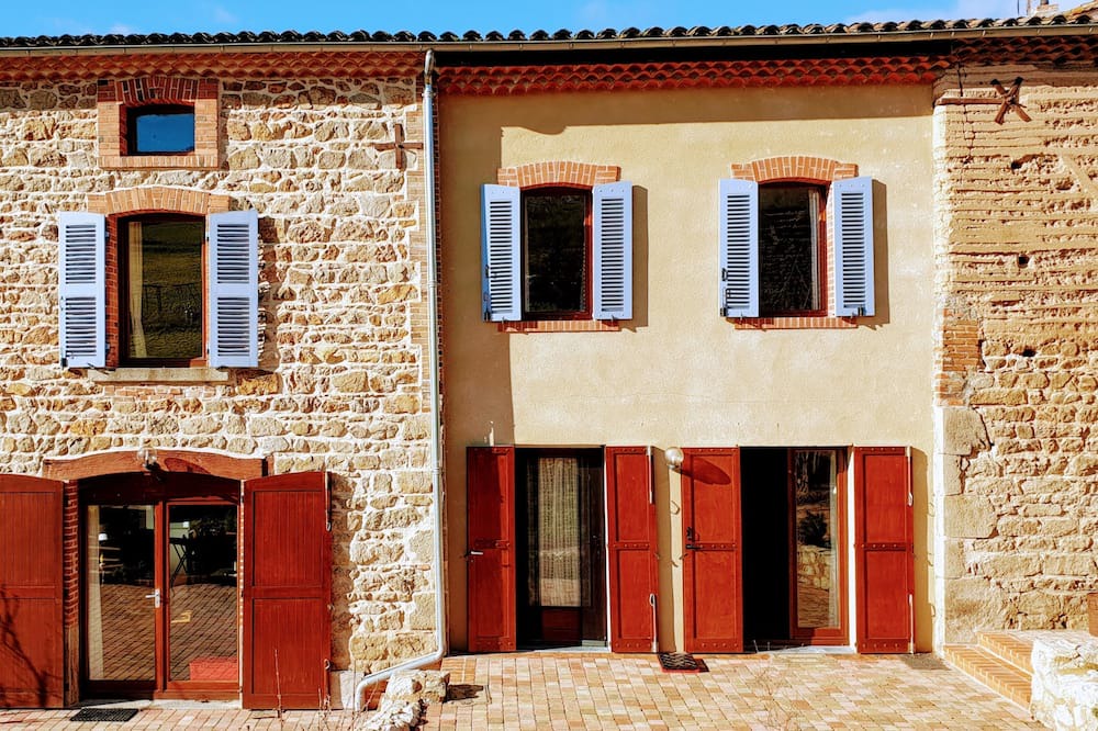 Photo of Outdoor in Trezioux