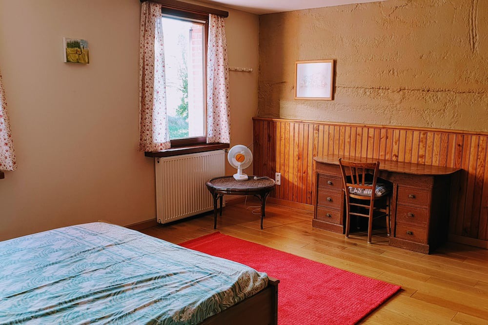 Photo of Bedroom in Trezioux