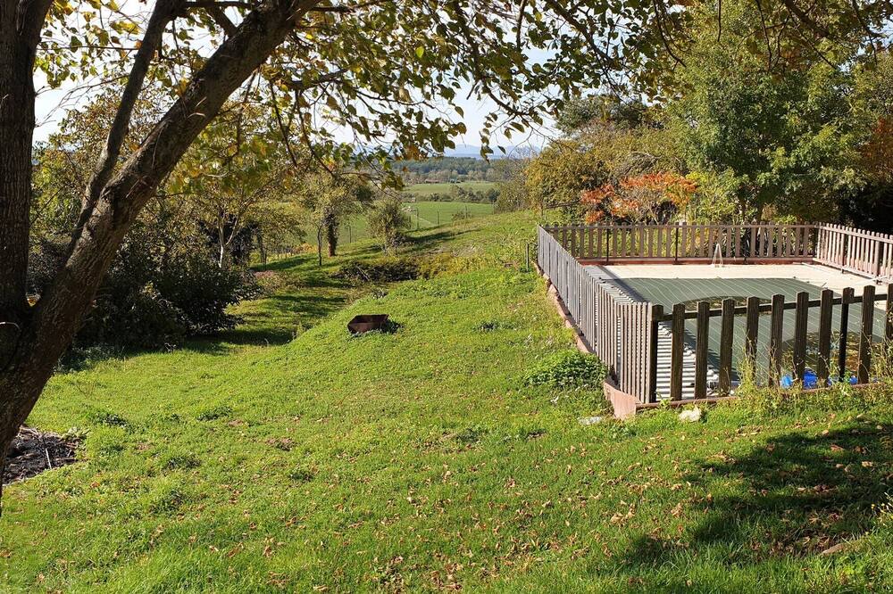 Photo of Outdoor in Trezioux