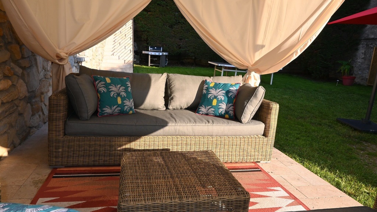 Photo of Outdoor in Rochecolombe