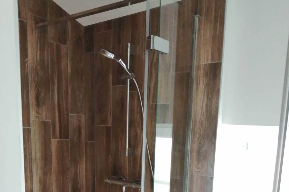 Photo of Bathroom in Hermitage-Tournonais-Herbasse-Pays de Saint-Felicien