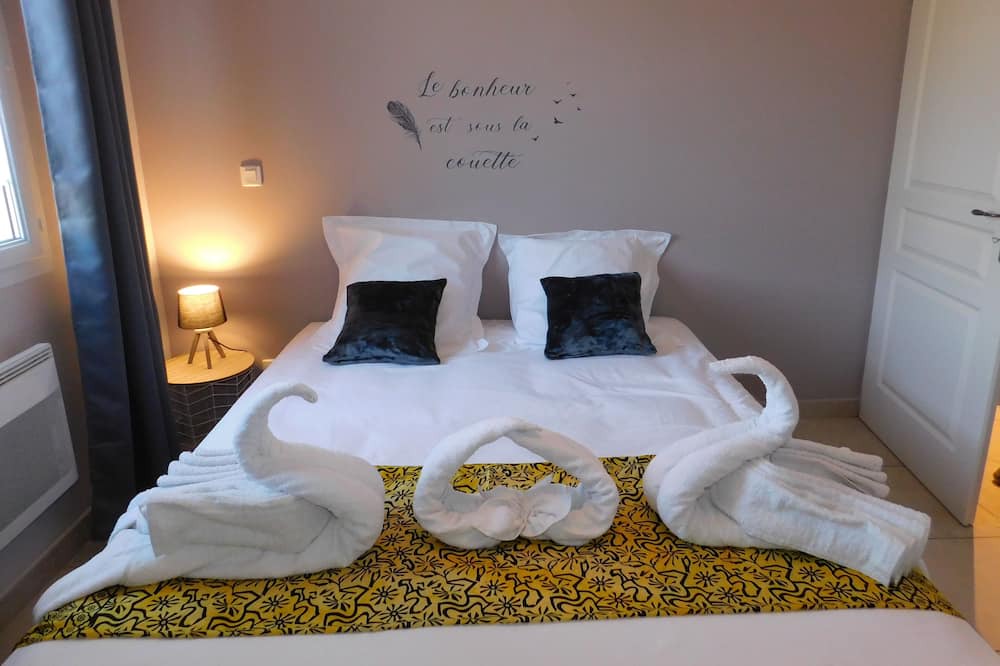Photo of Bedroom in Lussas