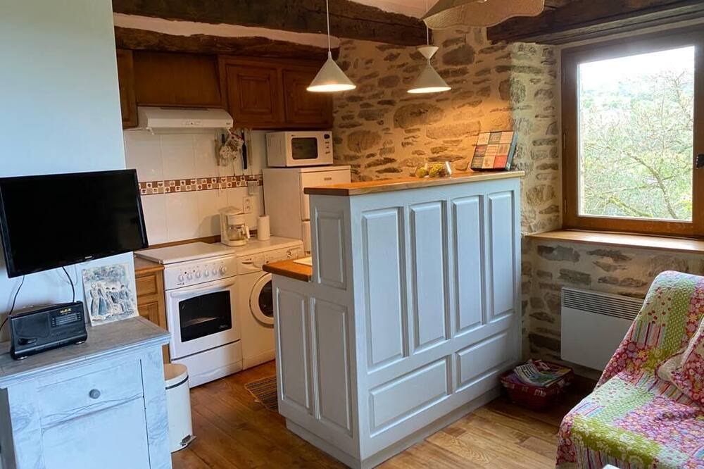 Photo of Kitchen in Castelnau-de-Mandailles