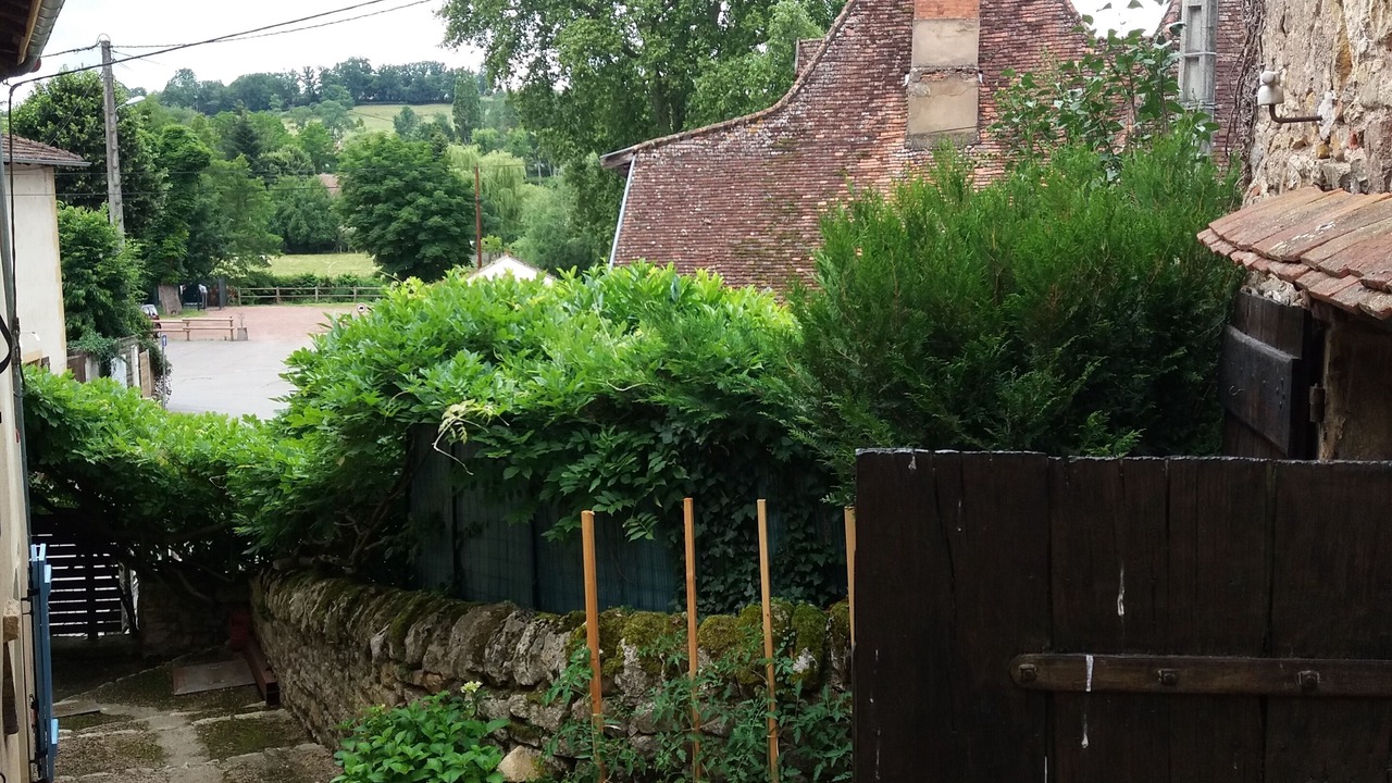Photo of Outdoor in Saint-Maurice-les-Chateauneuf