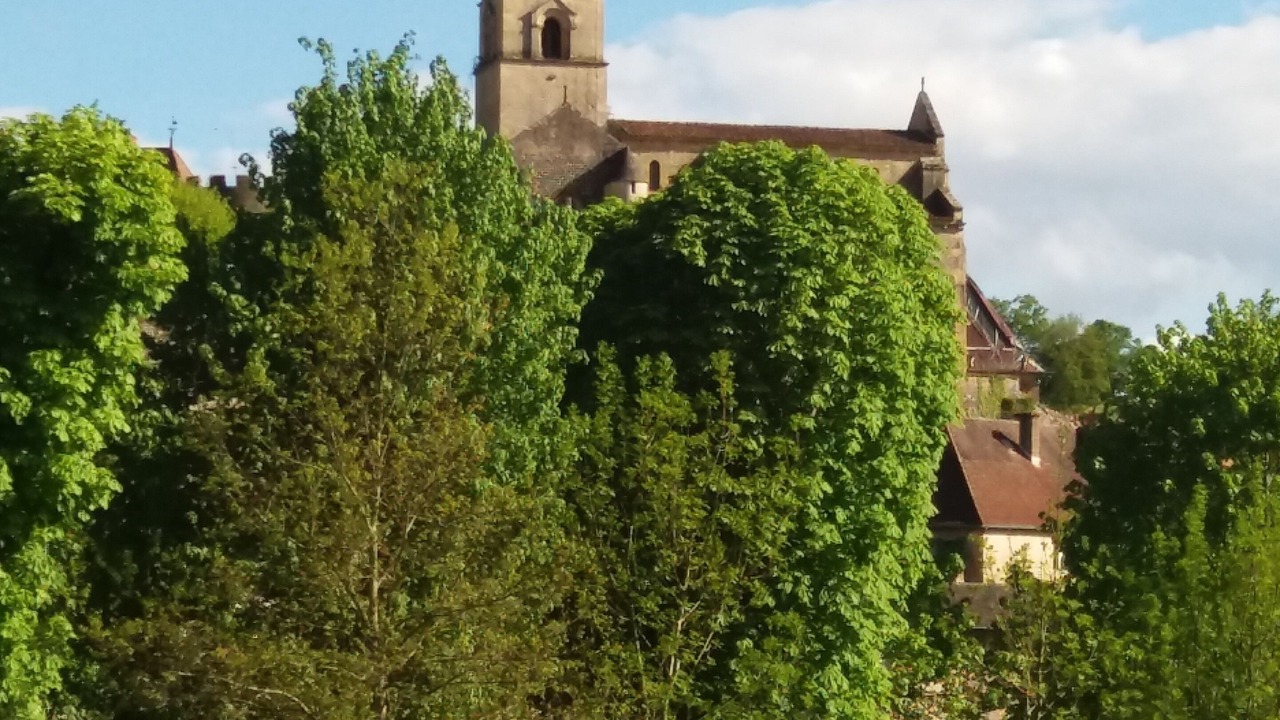 Photo of Outdoor in Saint-Maurice-les-Chateauneuf