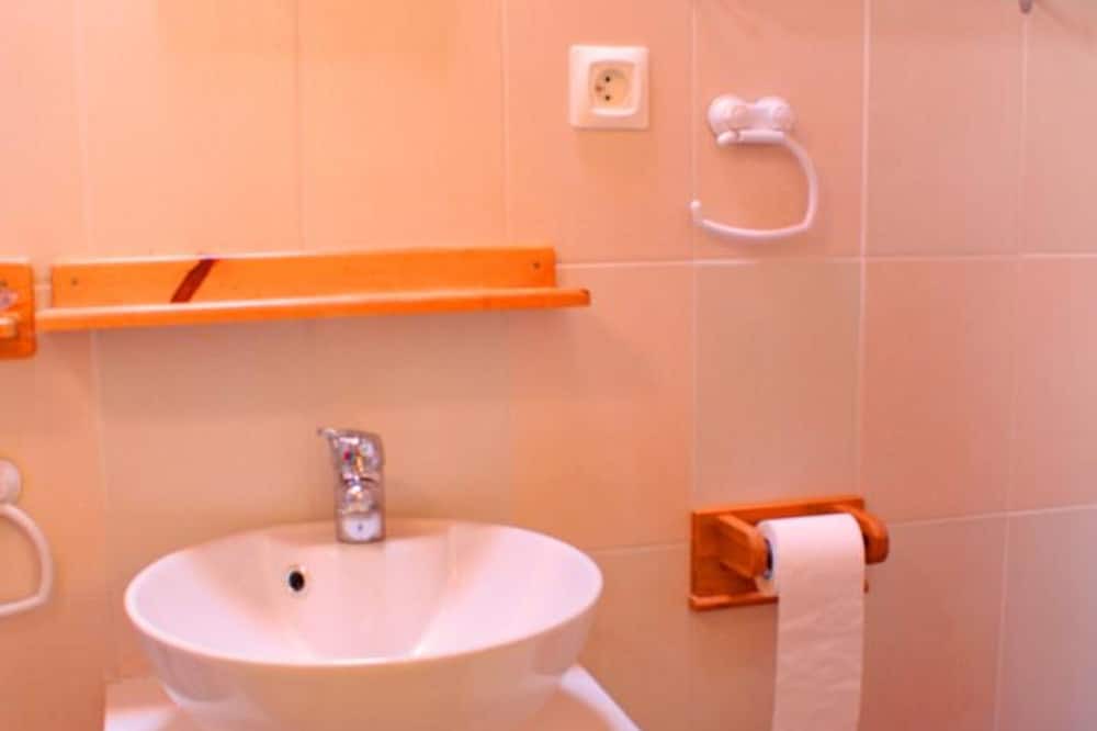 Photo of Bathroom in Chatel-Montagne