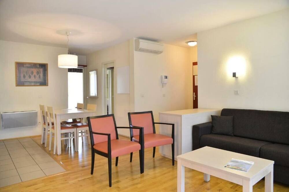Photo of Livingroom in Divonne-les-Bains