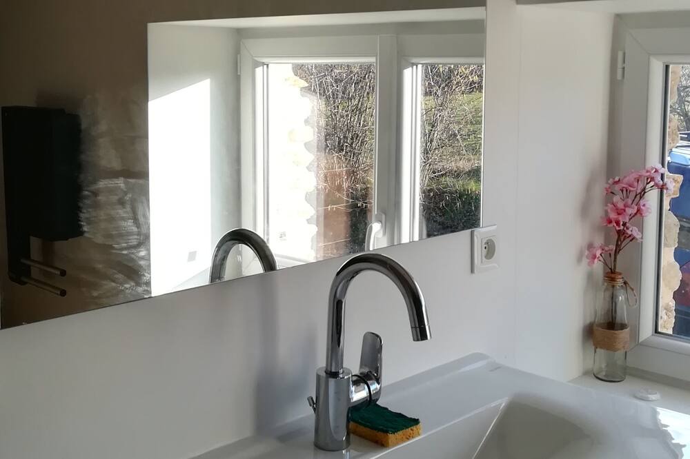 Photo of Bathroom in Chabrillan