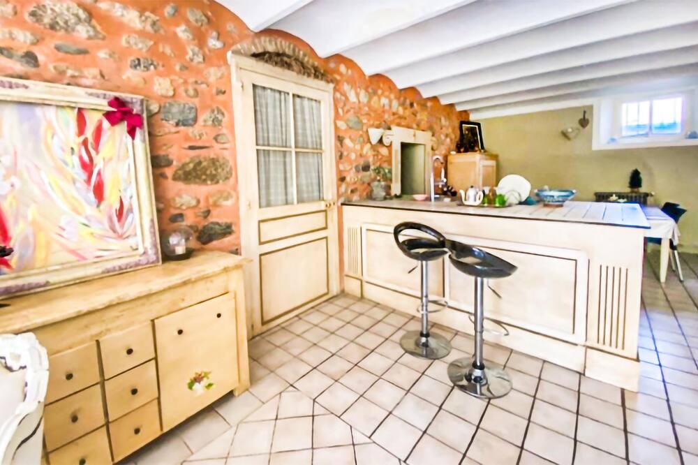 Photo of Bedroom in Nyons