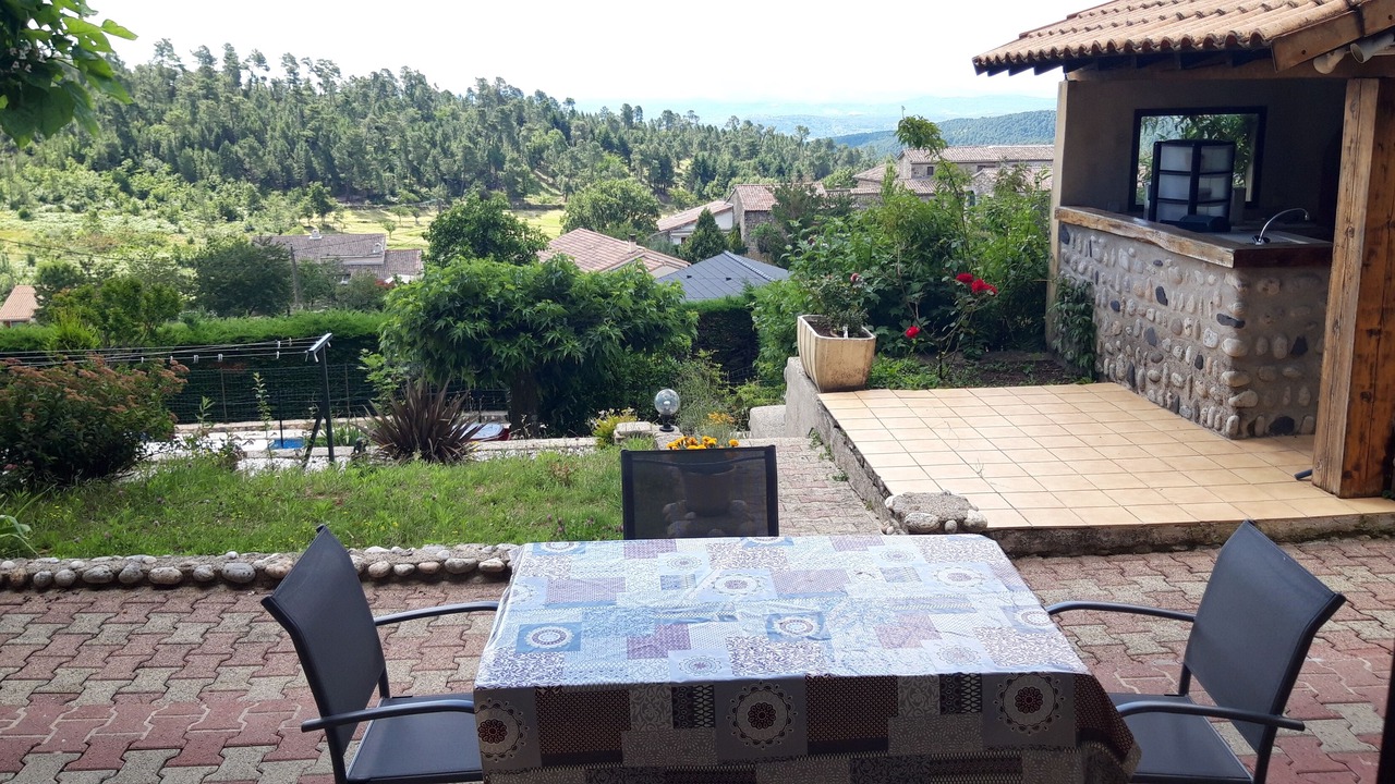 Photo of Outdoor in Mercuer