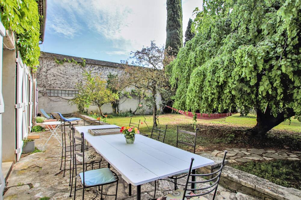 Photo of Others in Chateauneuf-du-Rhone